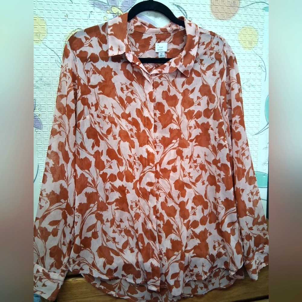 A NEW DAY Floral Button-up